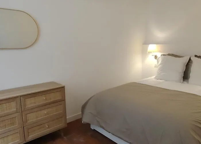 Authentique Bouquet Appartement *